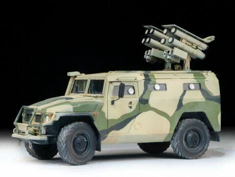Сборная модель: Российский бронеавтомобиль ГАЗ "Тигр" с ПТРК "Корнет-Д", З-3682