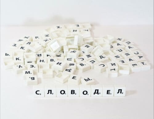 Настольная игра: Десятое королевство "Словодел" KOR-00309