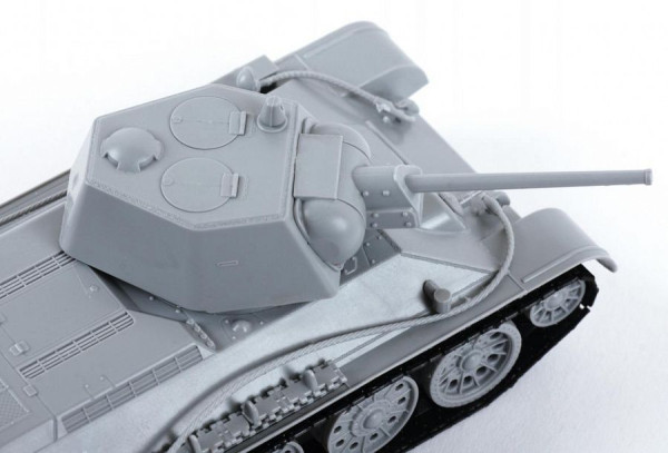 Сборная модель: Танк Т-34/76 (обр. 1943), З-5001