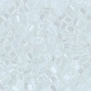 Бисер Япония TOHO CUBE №2 1.5 мм 5 г №0121 белоснежный/перламутр TOHO-CUBE-1.5-0121